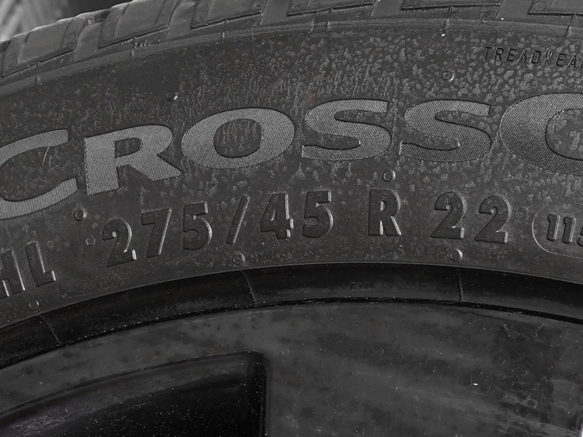 Used 2024 Land Rover Defender 130 X image 36