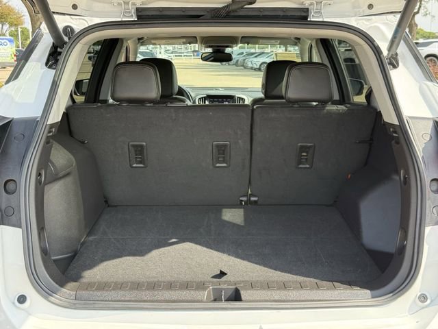 Used 2024 GMC Terrain SLT image 34