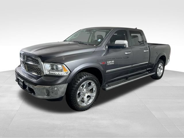 Used 2016 RAM 1500 Laramie w/ Convenience Group AWD/4WD image 6
