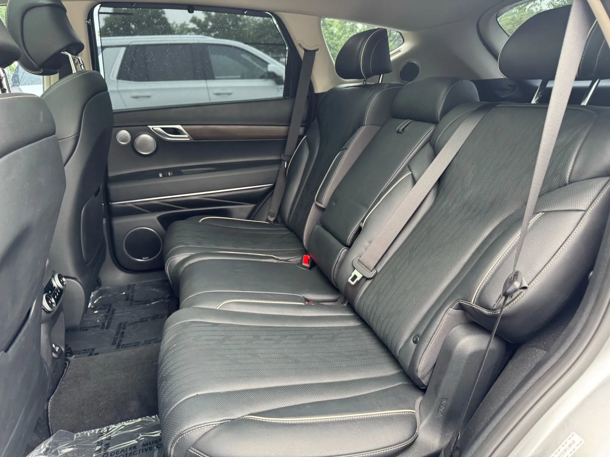 Used 2023 Genesis GV80 3.5T w/ Advanced Package image 18