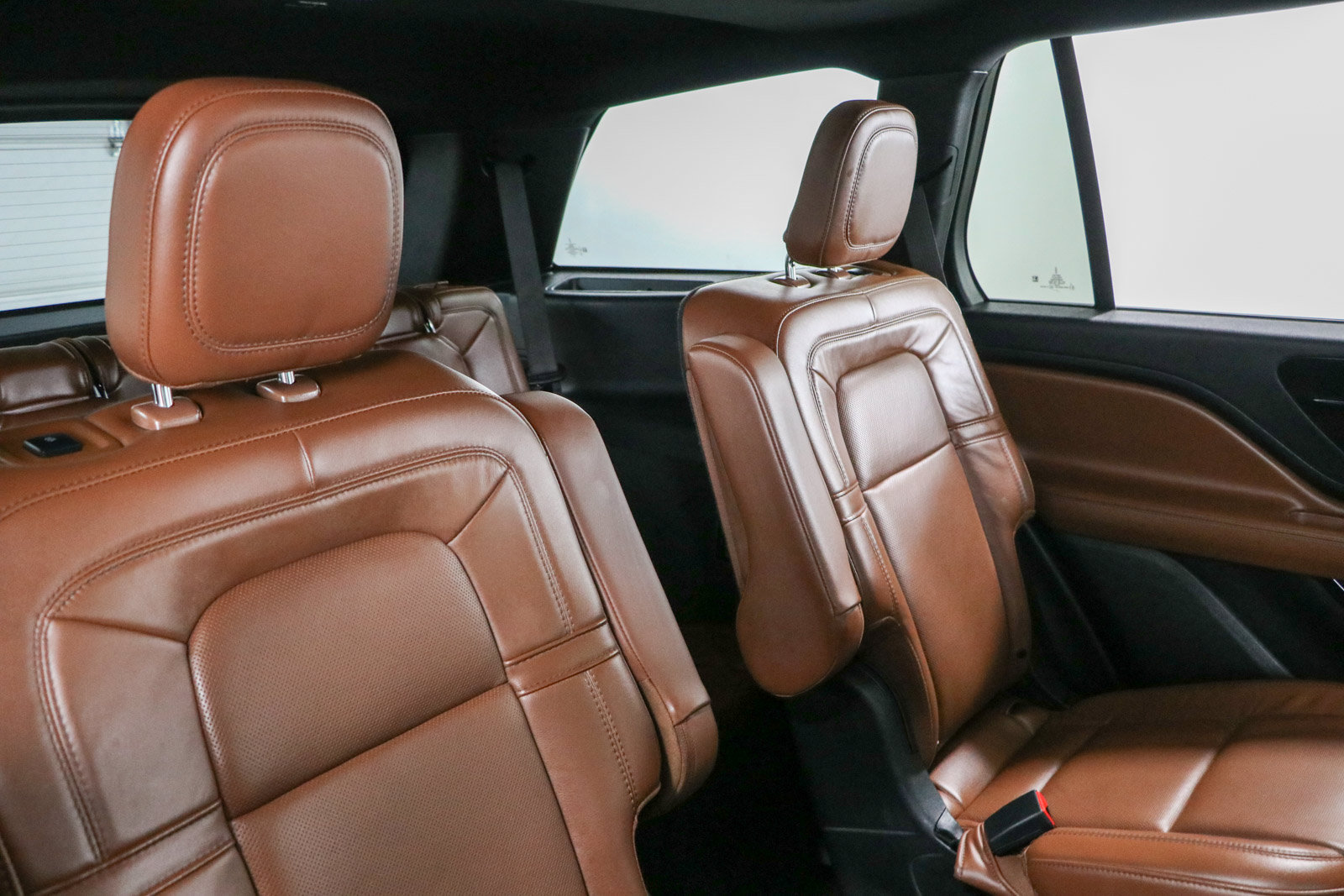 Used 2023 Lincoln Aviator Reserve w/ Jet Package AWD/4WD image 29