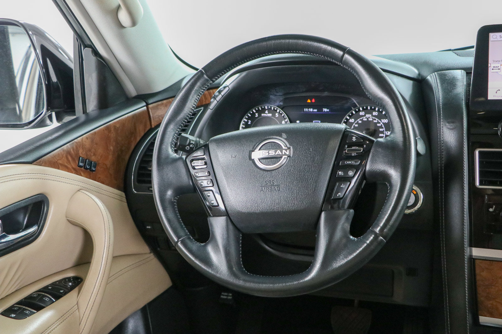 Used 2023 Nissan Armada SL w/ Captain's Chairs Package RWD image 13