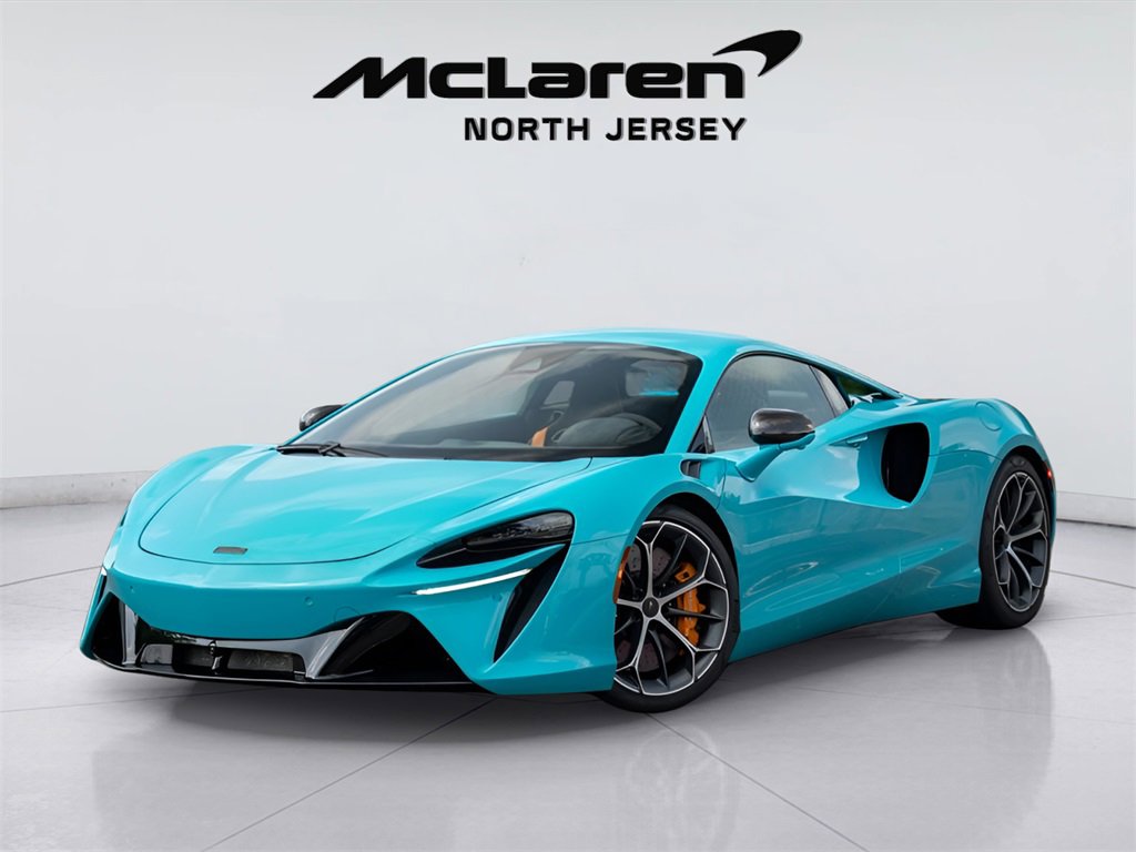 New 2025 McLaren Artura image 1