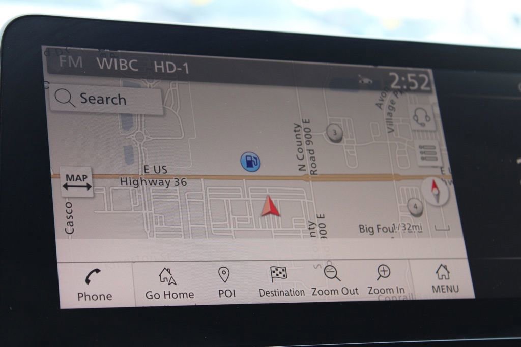 Used 2021 Nissan Armada SV image 35