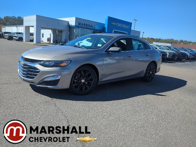 Used 2024 Chevrolet Malibu LT FWD image 1