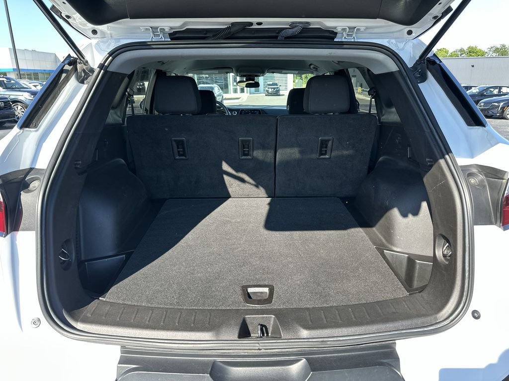 Used 2022 Chevrolet Blazer LT FWD image 28