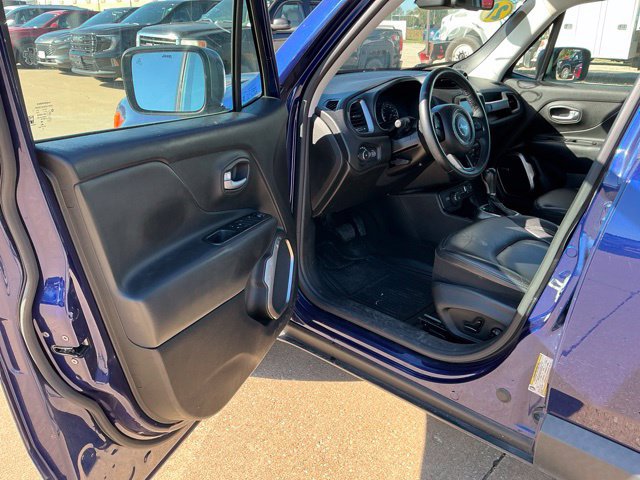 Used 2021 Jeep Renegade Limited w/ Sun & Sound Group AWD/4WD image 8