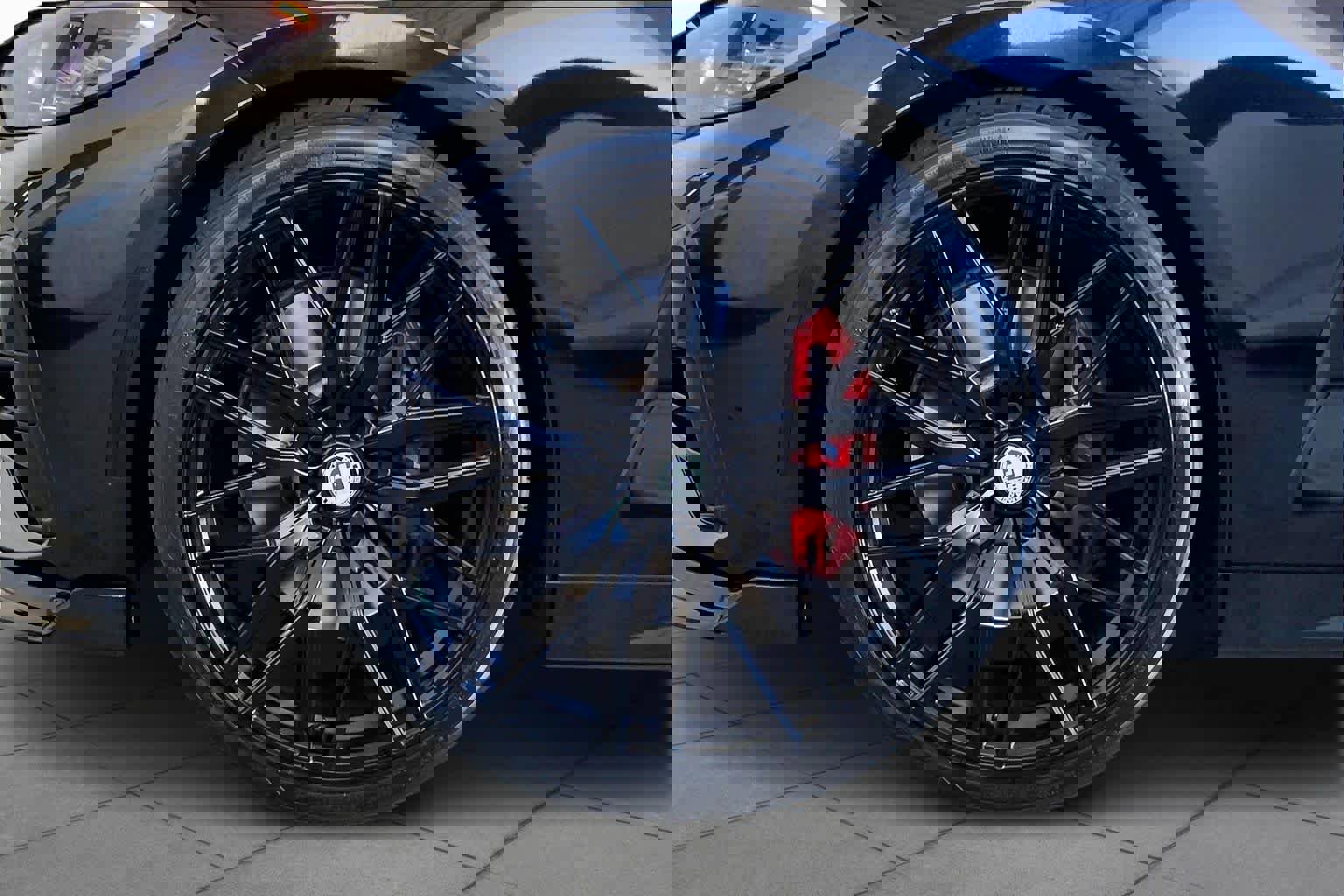 Used 2021 BMW M440i Convertible w/ Shadowloine Package image 9