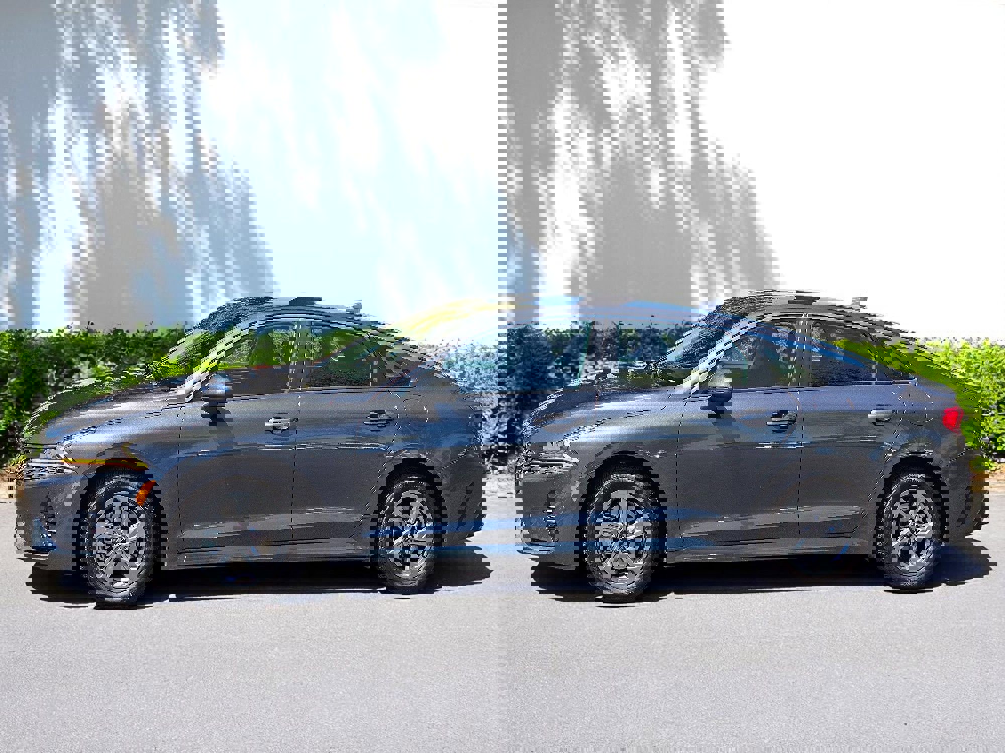 Used 2023 Kia K5 LXS image 11