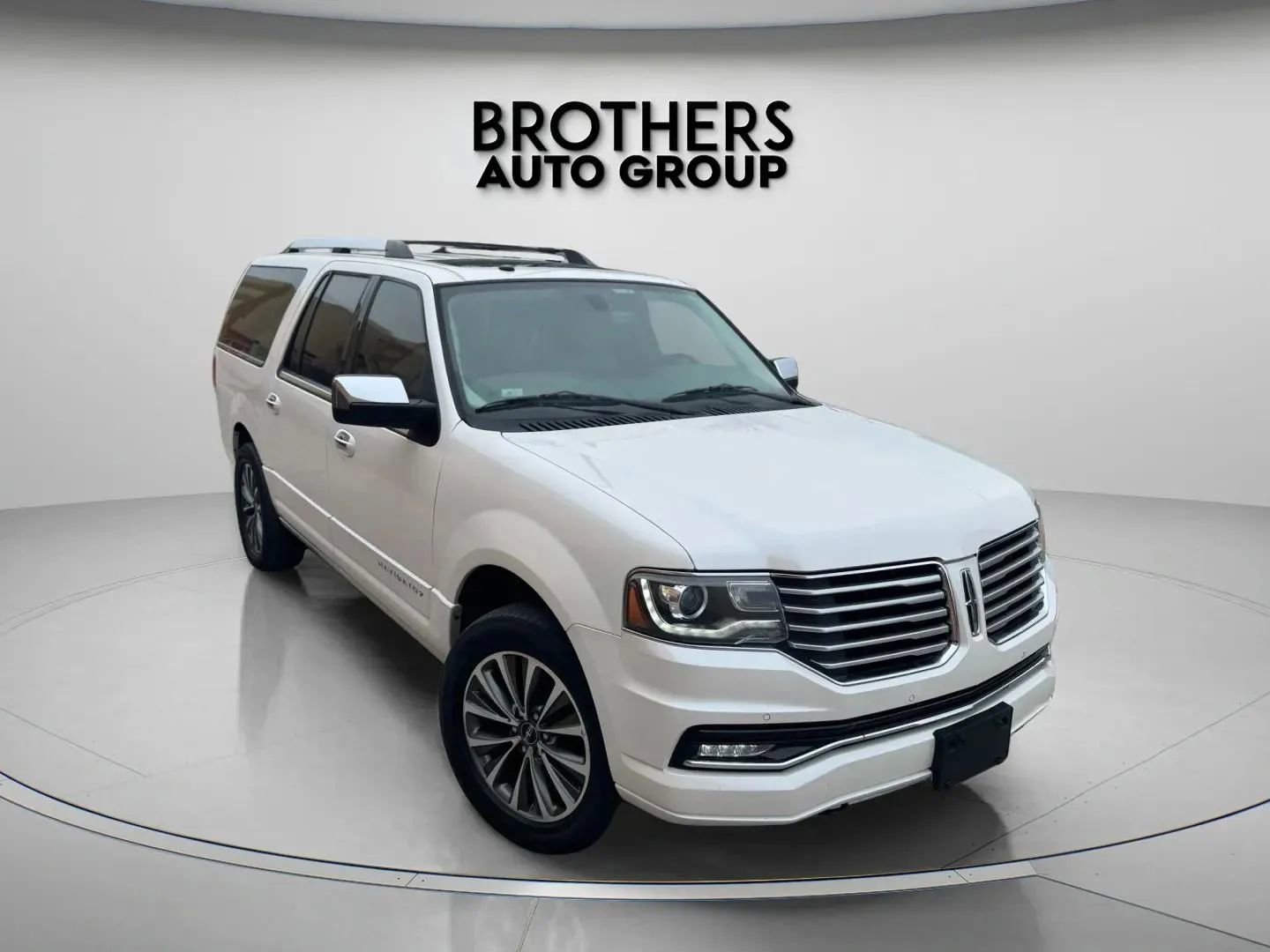 Used 2017 Lincoln Navigator L Select