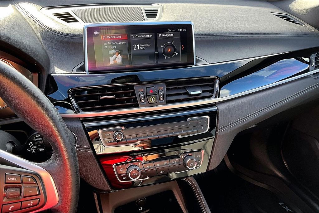 Used 2022 BMW X1 xDrive28i w/ Convenience Package image 9