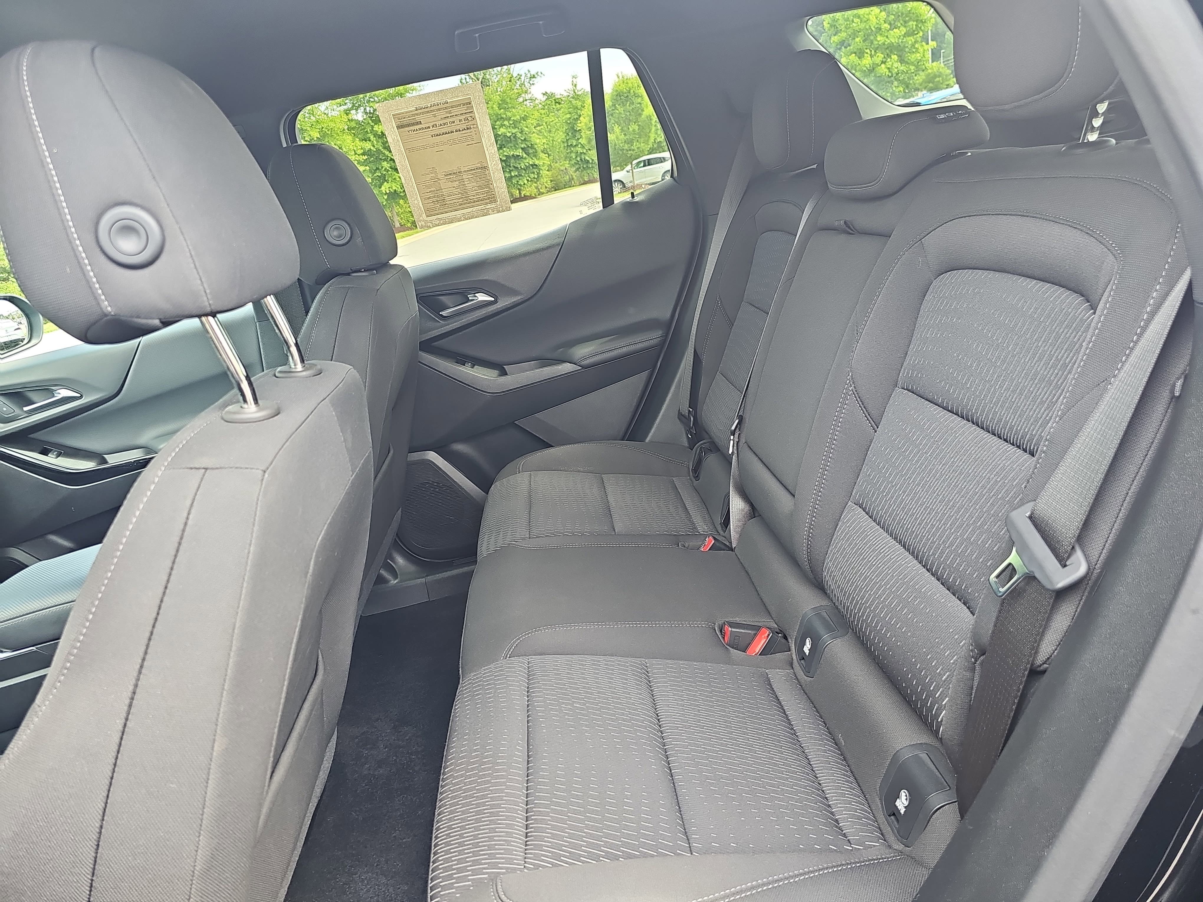 Used 2025 Chevrolet Equinox LT w/ Safety and Technology Package FWD image 13
