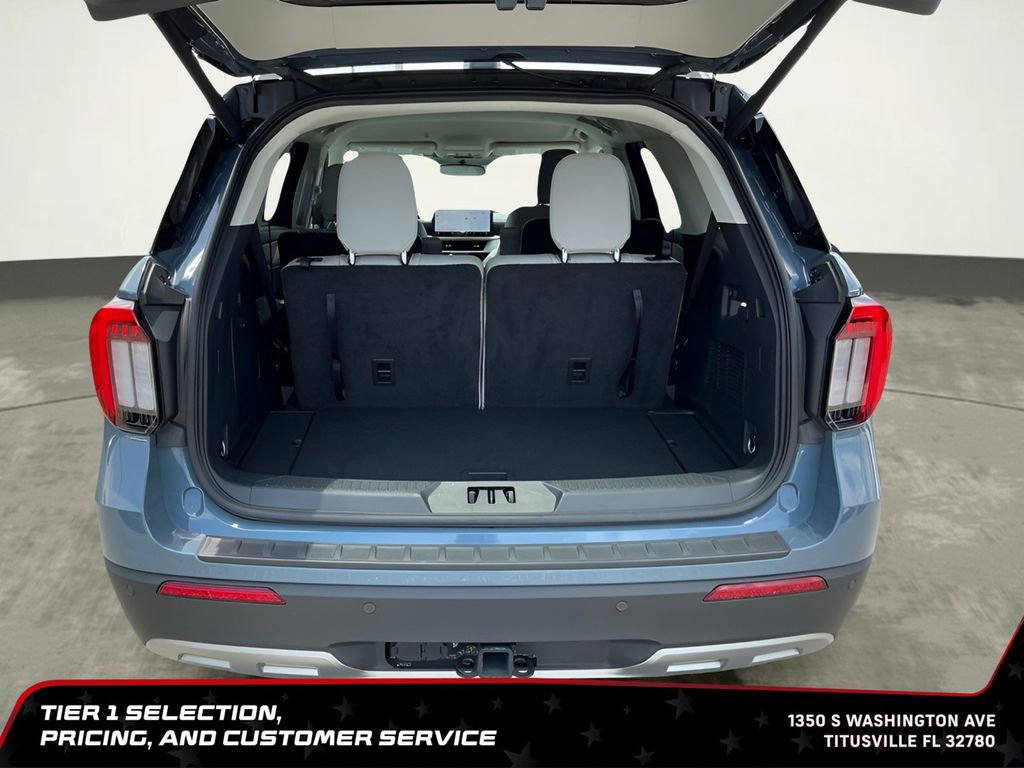 Used 2025 Ford Explorer Active w/ Active Comfort Package RWD image 18