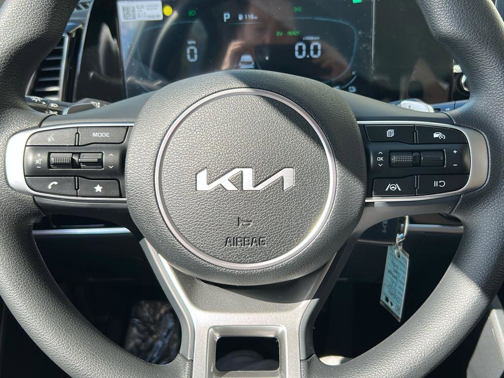 New 2025 Kia Sportage LX image 24