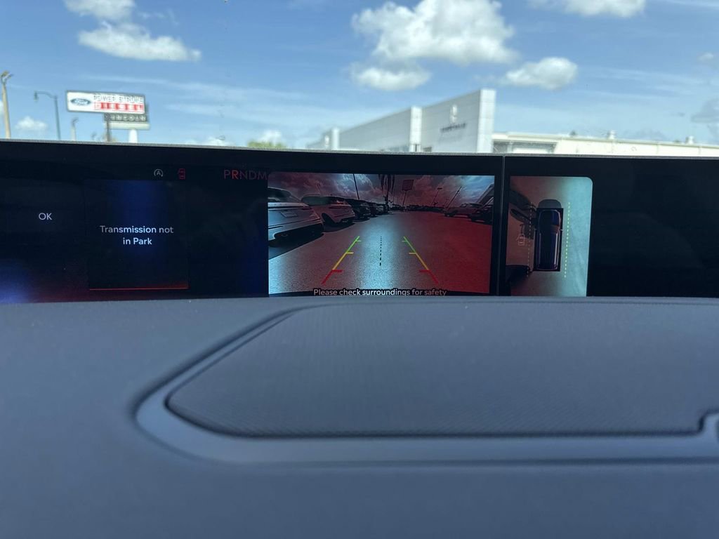 New 2026 Lincoln Navigator Reserve image 26