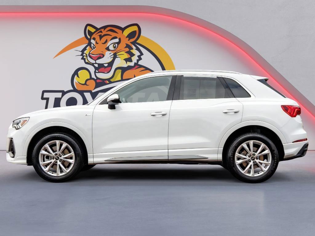 Used 2024 Audi Q3 2.0T Premium image 8