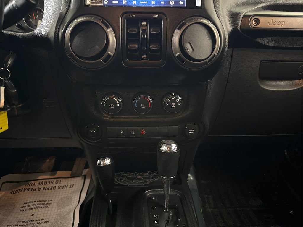 Used 2011 Jeep Wrangler Unlimited Sport image 35