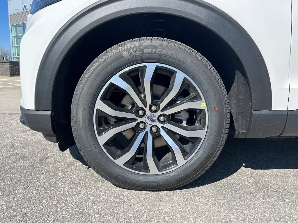 New 2026 Ford Explorer ST-Line AWD/4WD image 38