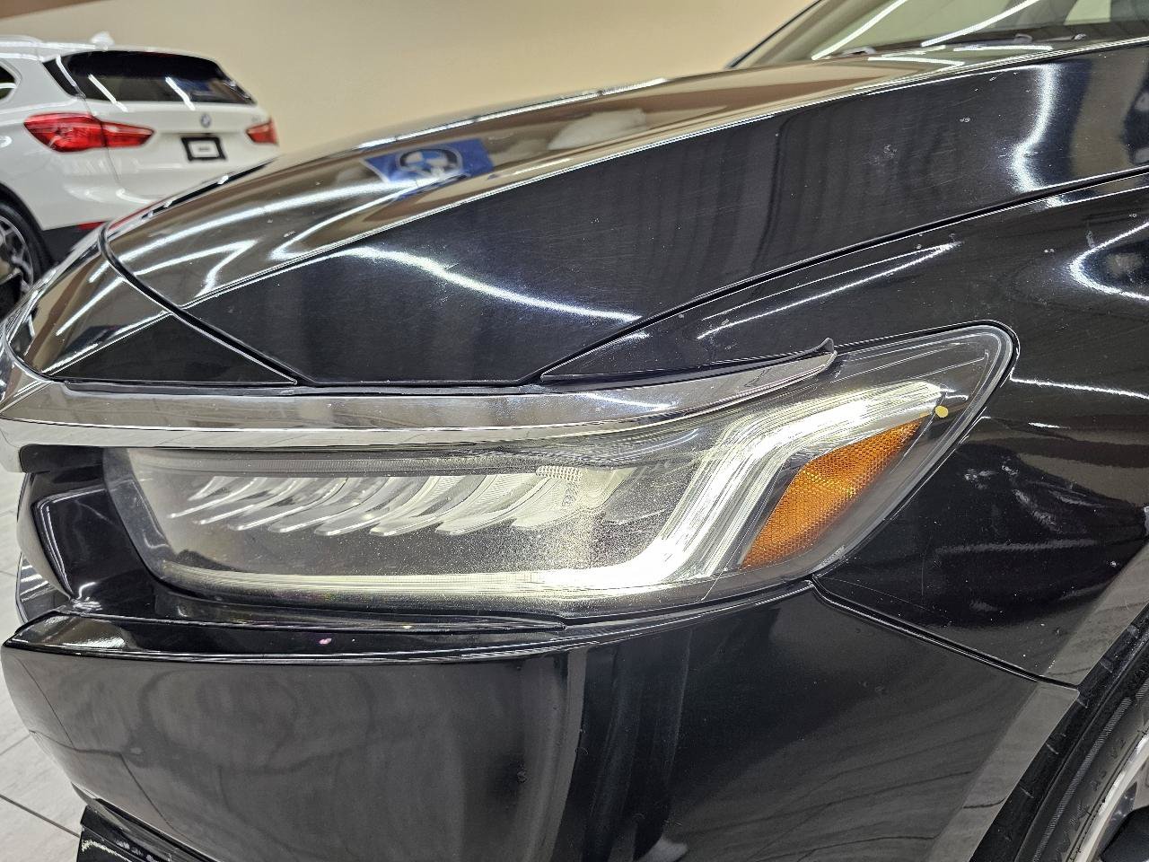 Used 2021 Honda Accord EX image 10