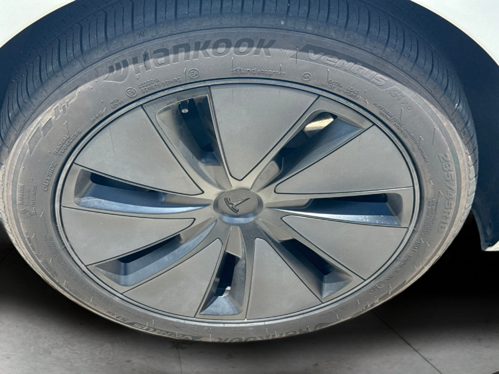 Used 2025 Tesla Model 3 Long Range RWD image 33