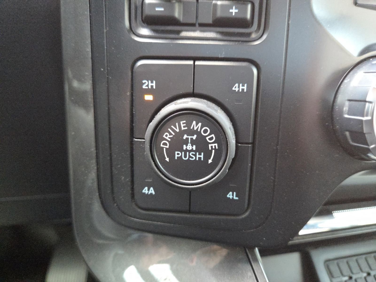 Used 2023 Ford F150 Tremor w/ Equipment Group 402A High image 8