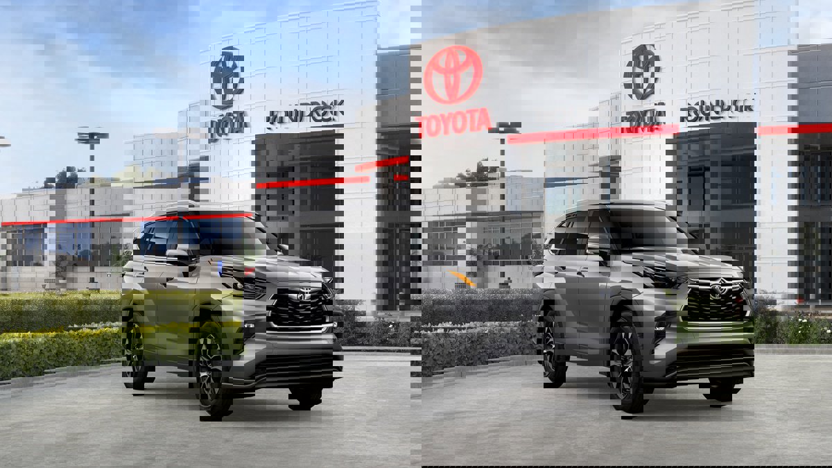 New 2026 Toyota Highlander XLE image 15