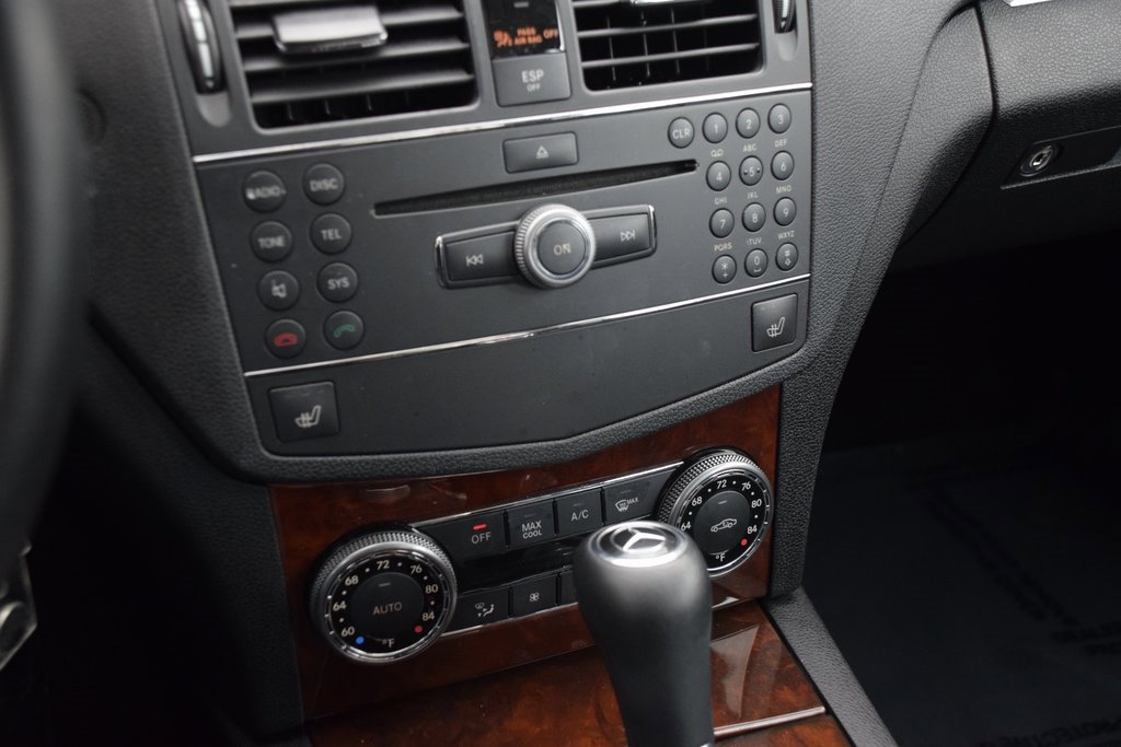 Used 2008 Mercedes-Benz C 300 Sedan image 23