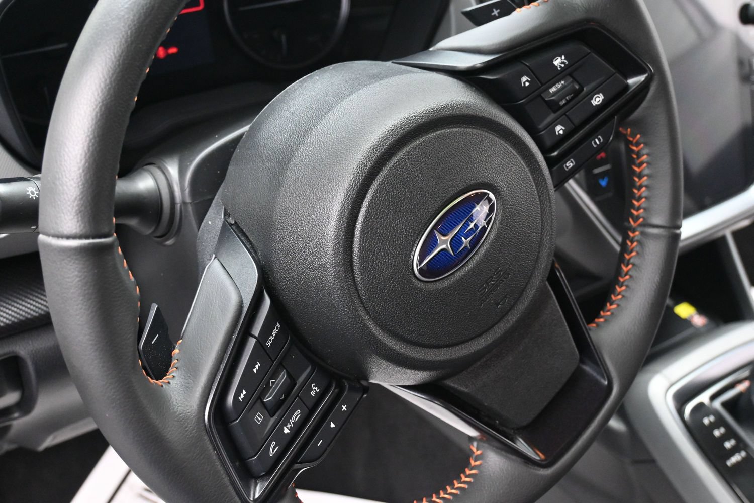 Used 2024 Subaru Crosstrek 2.5i Limited AWD/4WD image 25