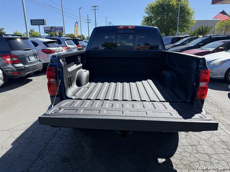 Used 2015 Chevrolet Silverado 1500 High Country w/ High Country Premium Package AWD/4WD image 22