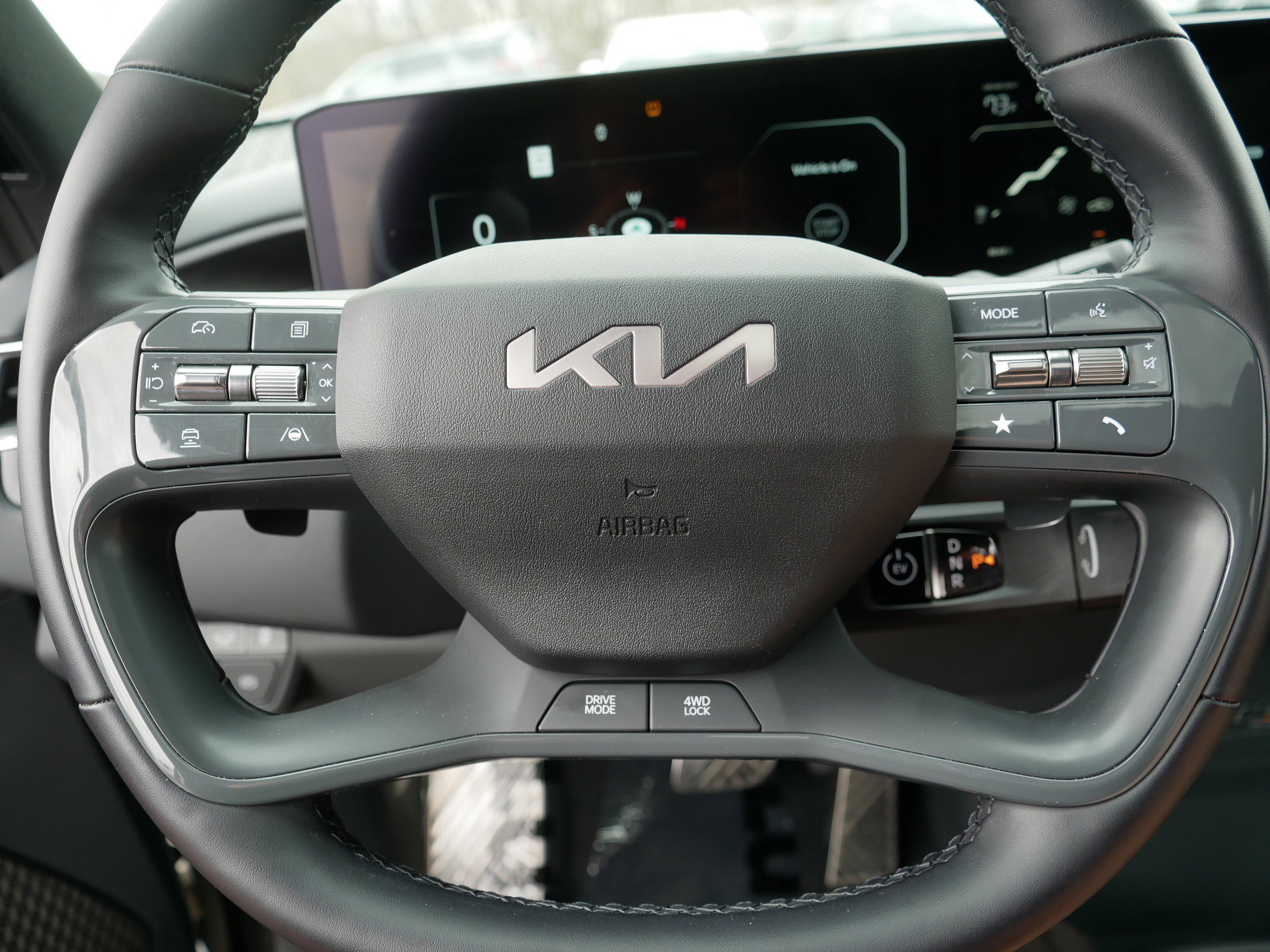 Certified 2024 Kia EV9 GT-Line AWD/4WD image 25