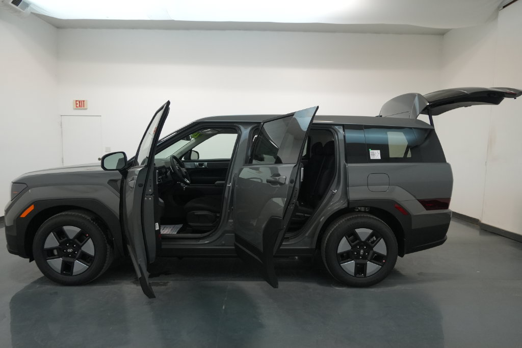 New 2026 Hyundai Santa Fe SE AWD/4WD image 32