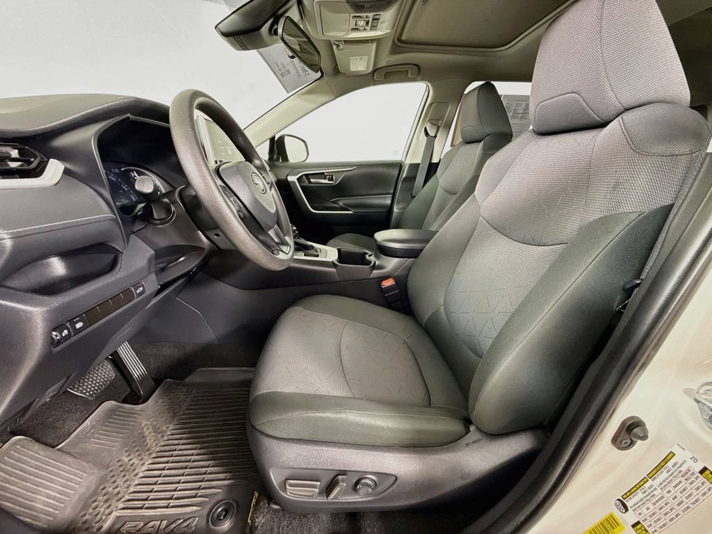 Certified 2025 Toyota RAV4 XLE w/ Convenience Package AWD/4WD image 21