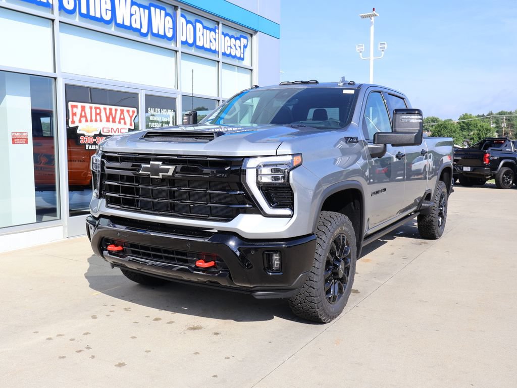 New 2026 Chevrolet Silverado 2500 LTZ w/ LTZ Plus Package AWD/4WD image 7