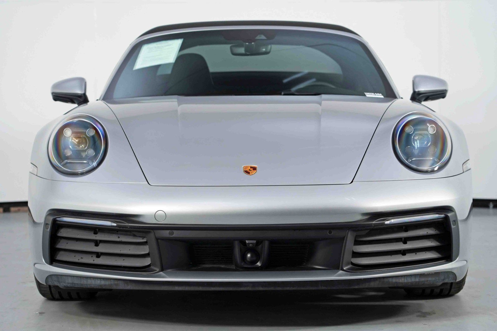 Used 2024 Porsche 911 Targa 4 w/ Premium Package image 7
