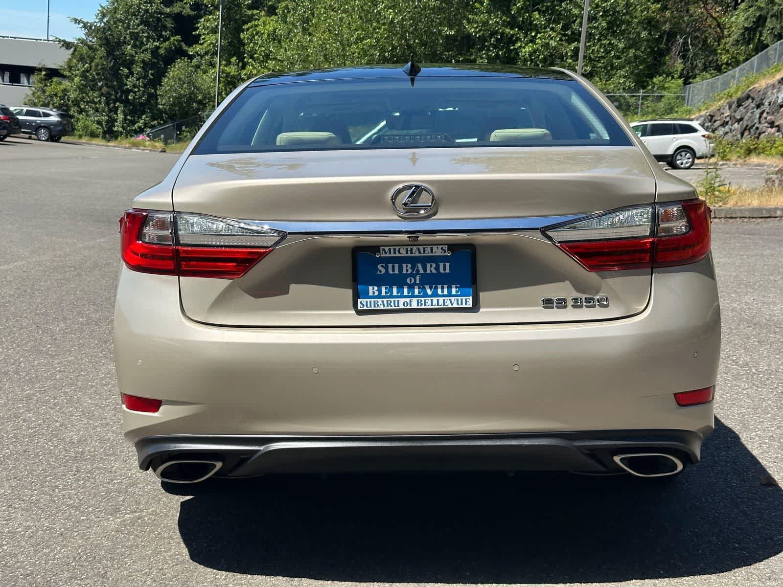 Used 2017 Lexus ES 350 w/ Navigation System Package FWD image 4