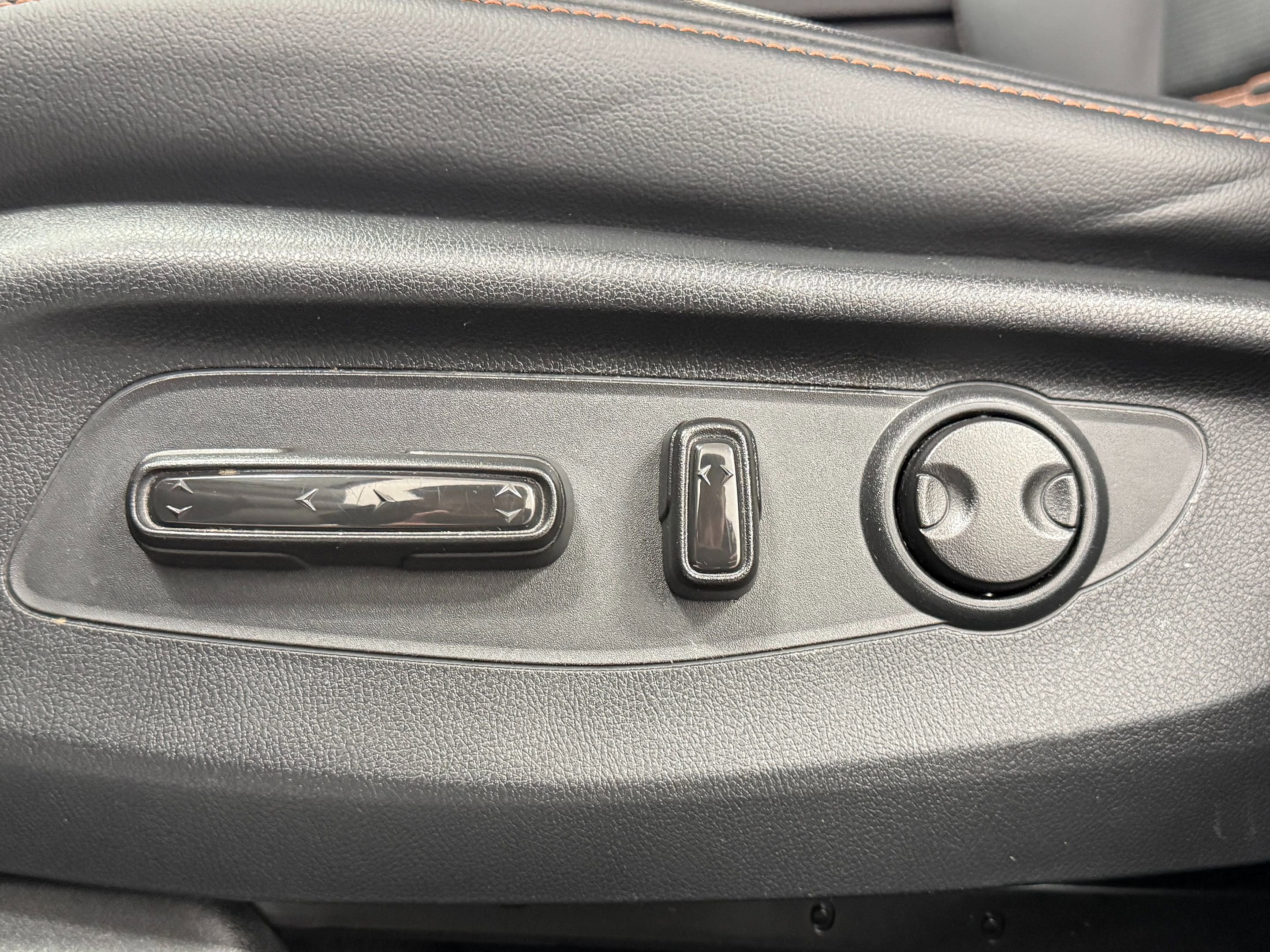 Used 2023 Honda CR-V Sport Touring image 32