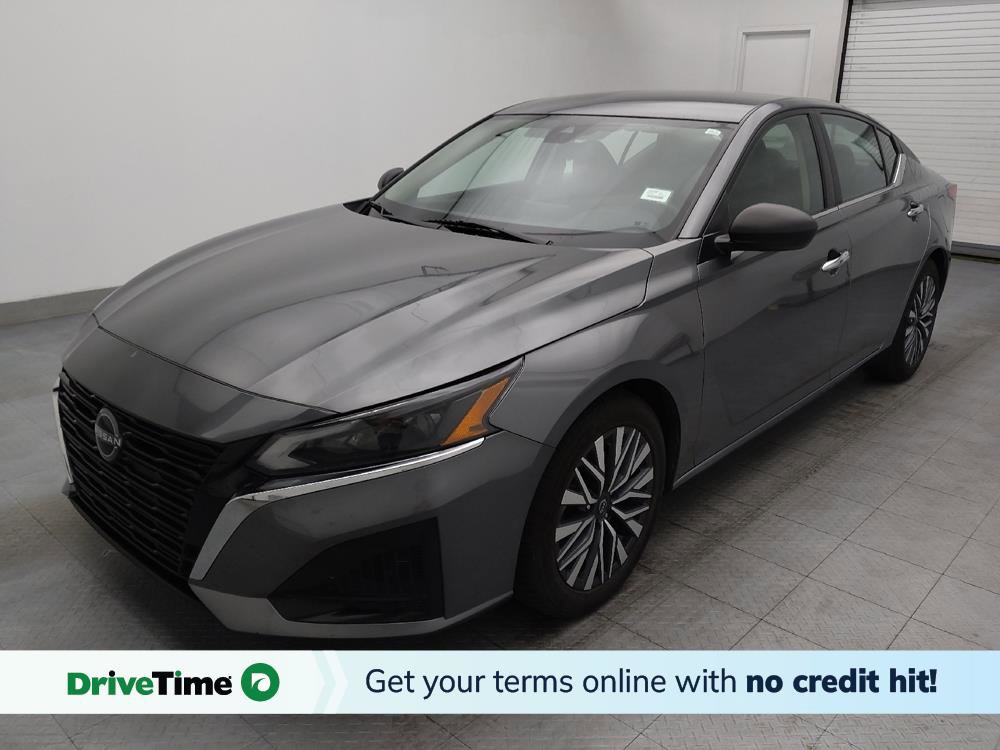 Used 2024 Nissan Altima 2.5 SV image 1