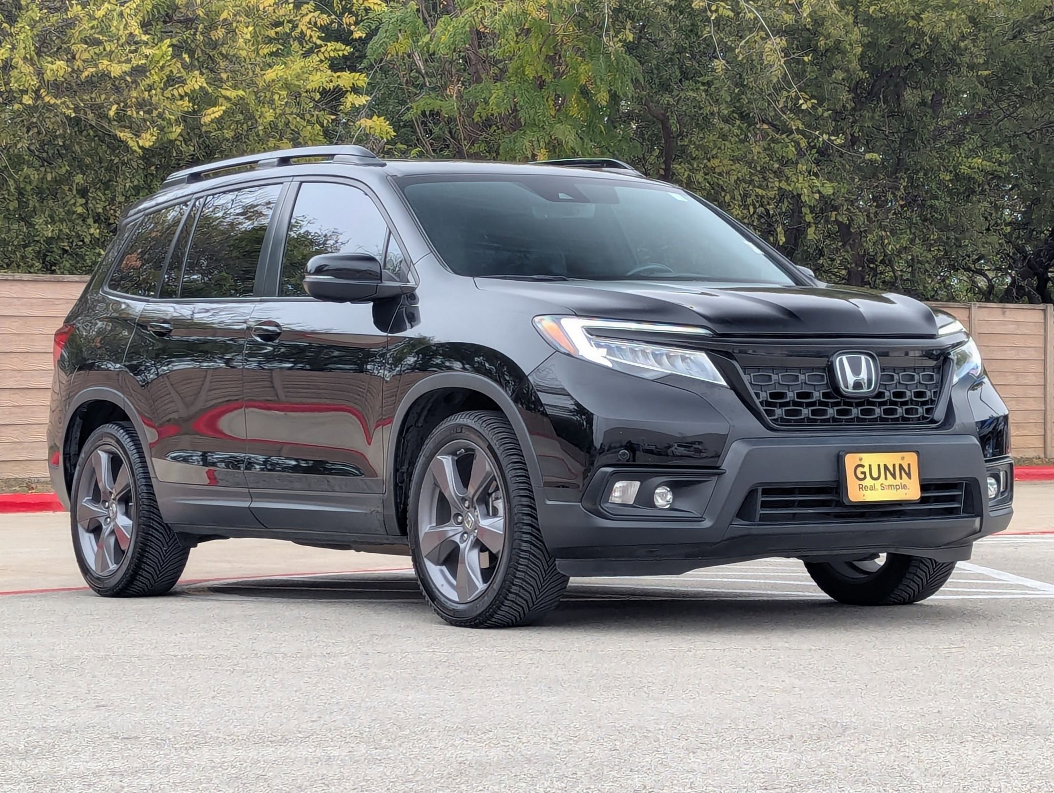 Used 2020 Honda Passport Touring video 2