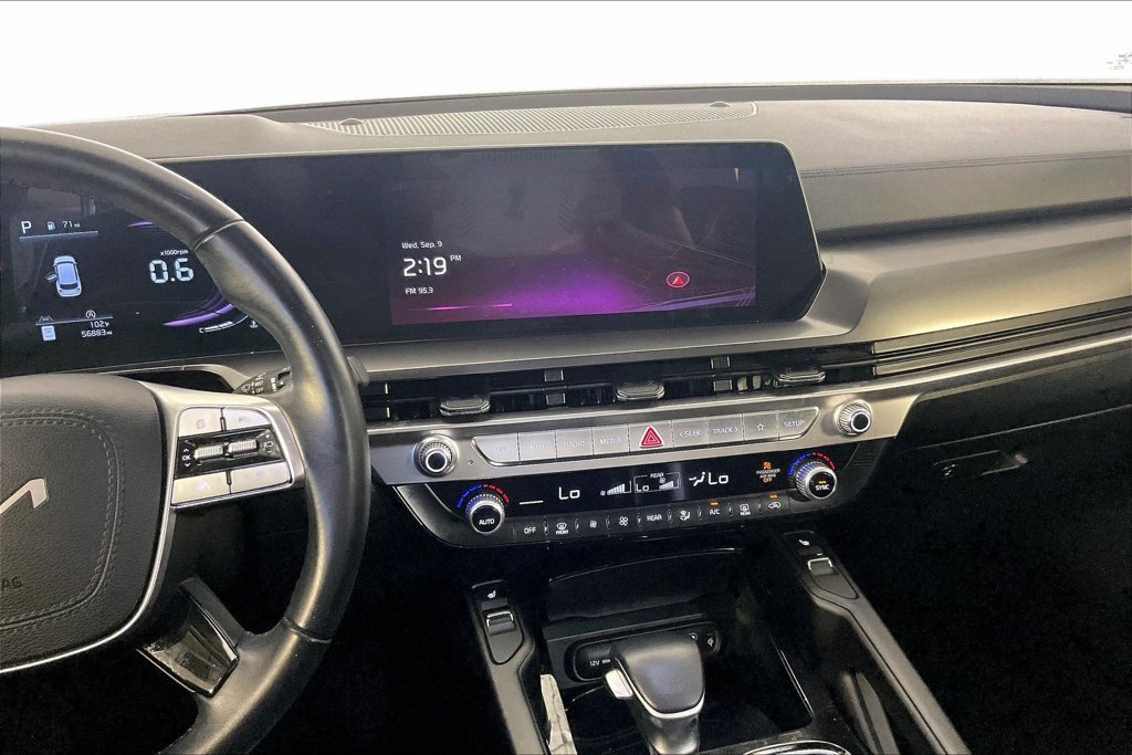 Used 2025 Kia Telluride S FWD image 8