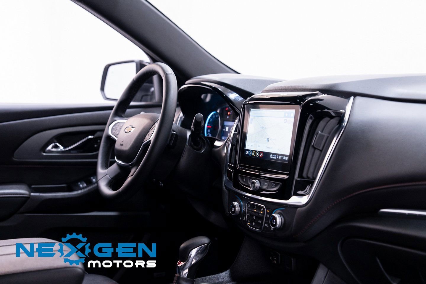 Used 2023 Chevrolet Traverse RS w/ LPO, Floor Liner Package image 52