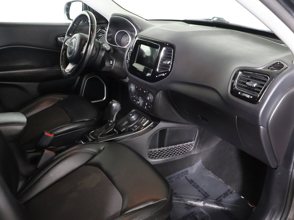 Used 2020 Jeep Compass Latitude AWD/4WD image 20