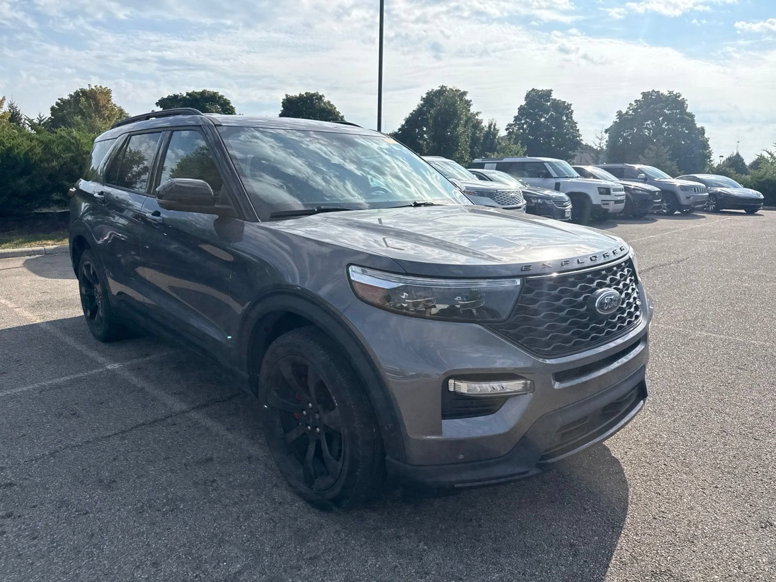 Used 2022 Ford Explorer ST w/ Equipment Group 401A AWD/4WD image 3