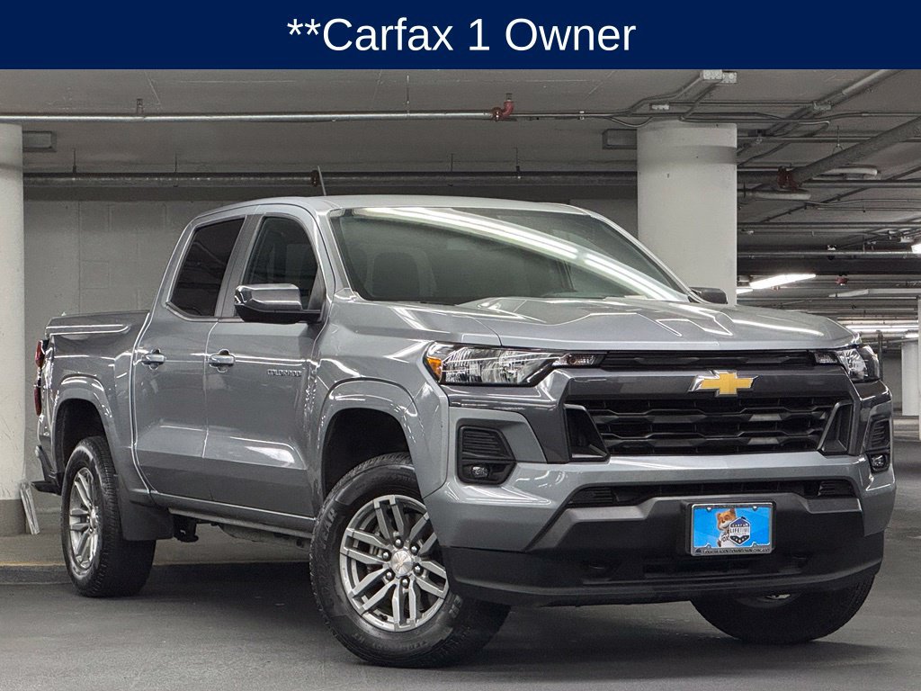 Used 2024 Chevrolet Colorado LT w/ LT Convenience Package AWD/4WD image 3