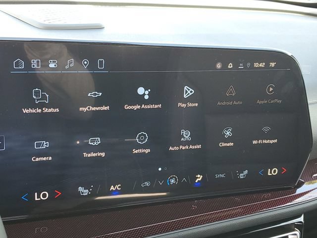New 2026 Chevrolet Traverse Z71 w/ Enhanced Driving Package AWD/4WD image 26
