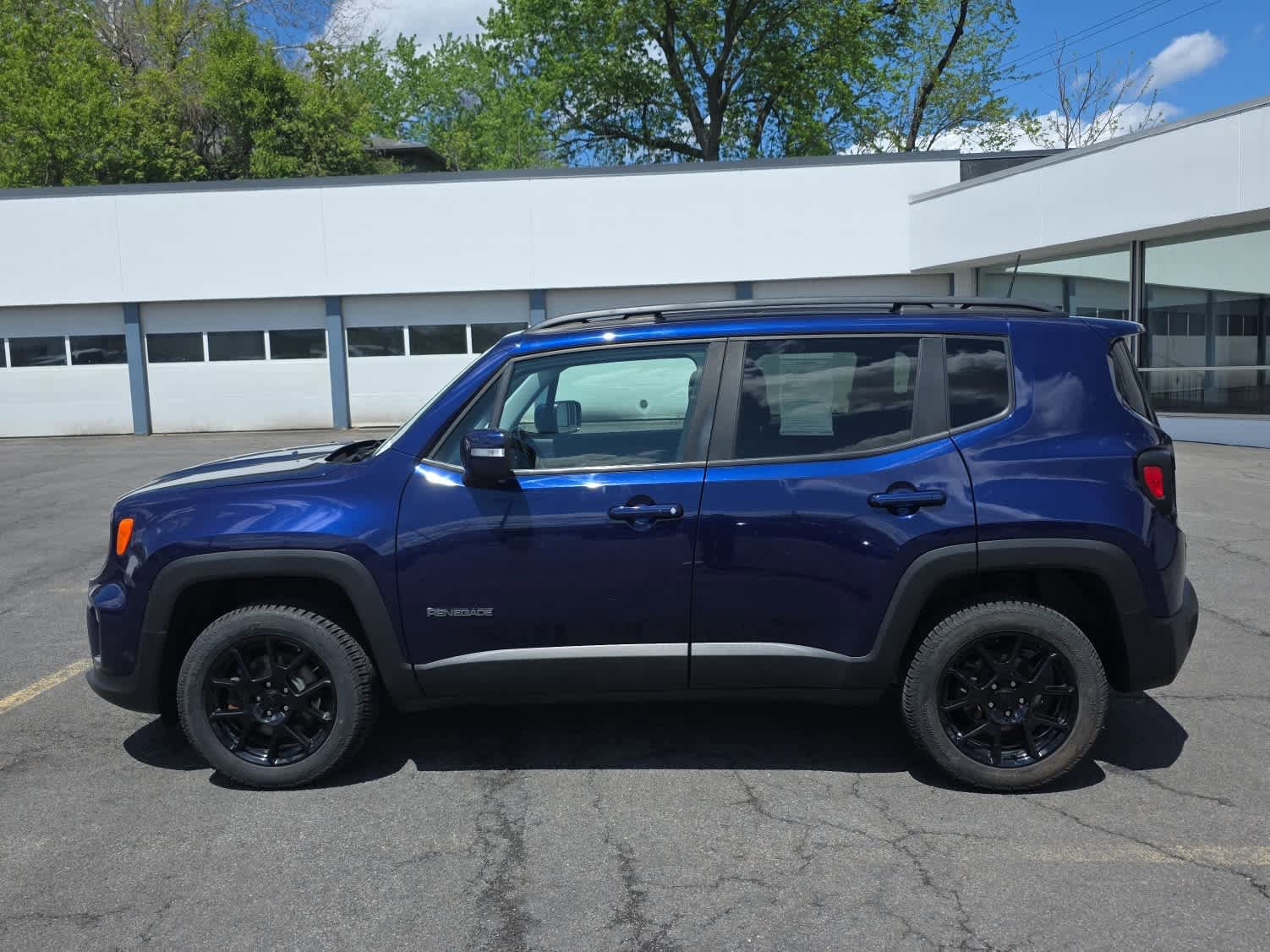 Used 2020 Jeep Renegade Altitude AWD/4WD image 1