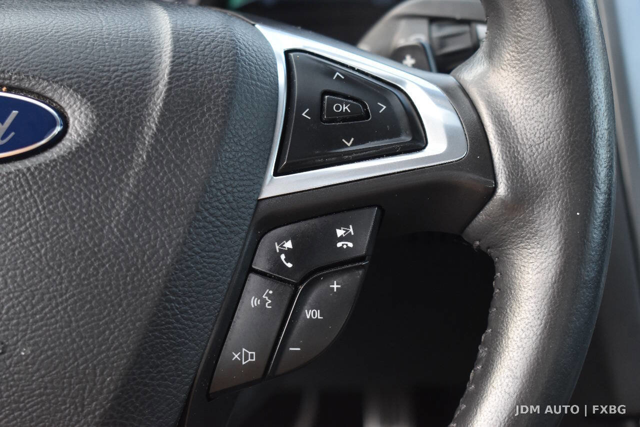 Used 2014 Ford Fusion Titanium FWD image 21