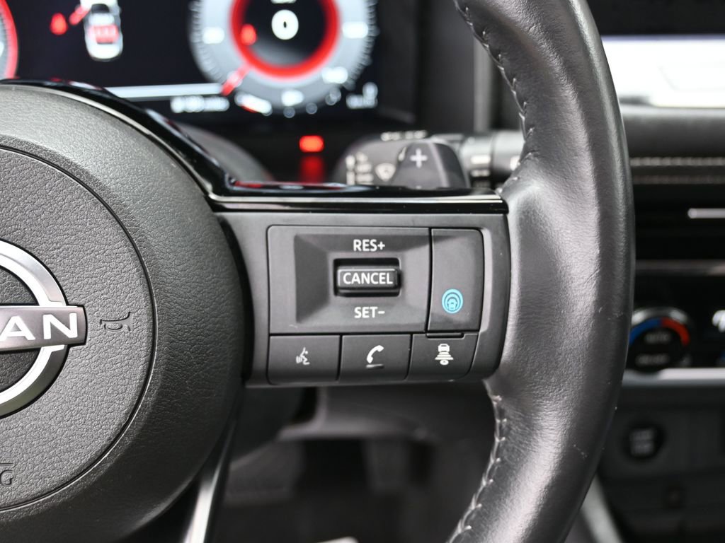 Used 2024 Nissan Rogue SL w/ SL Premium Package AWD/4WD image 21