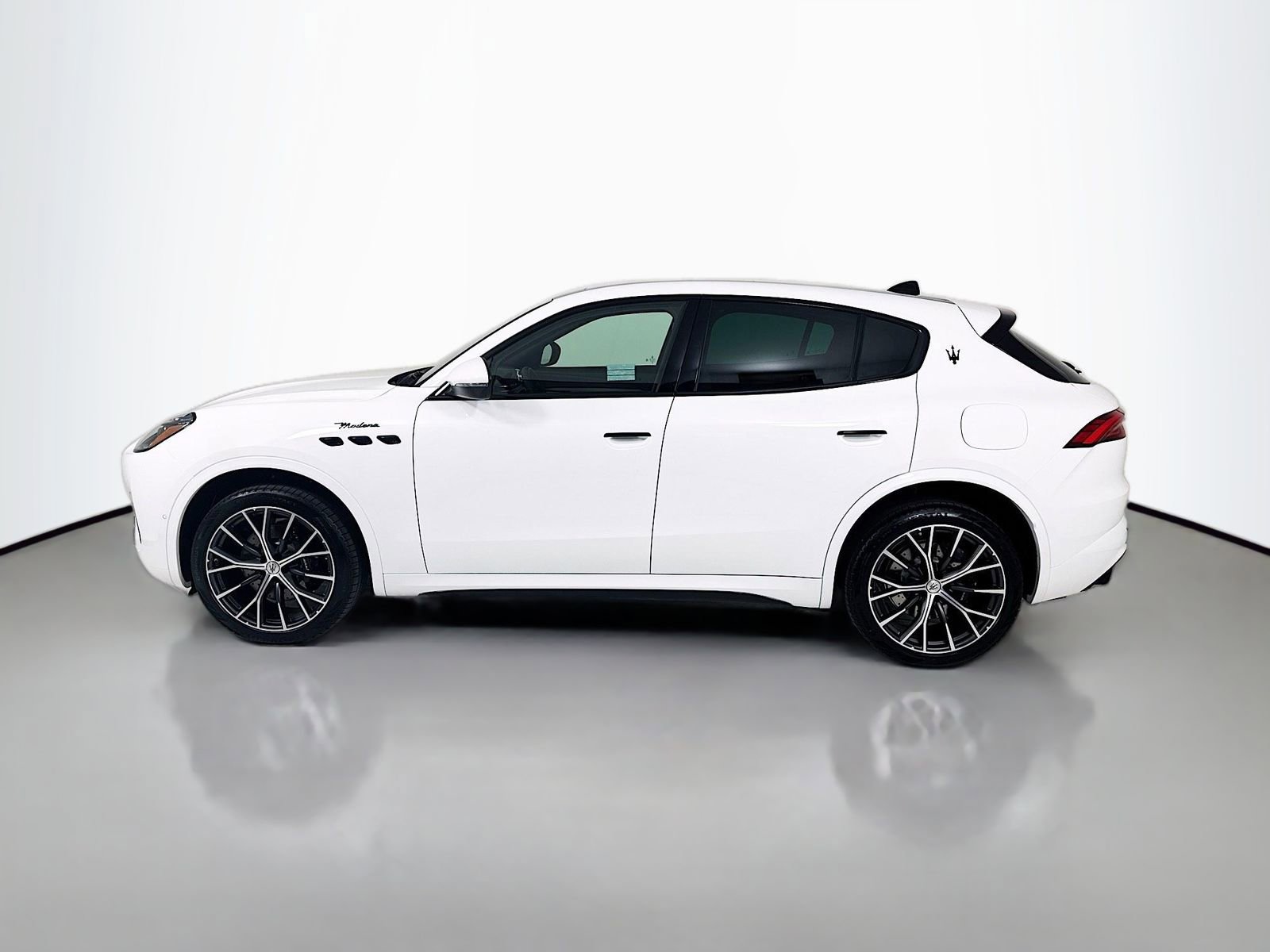 New 2026 Maserati Grecale Modena image 5