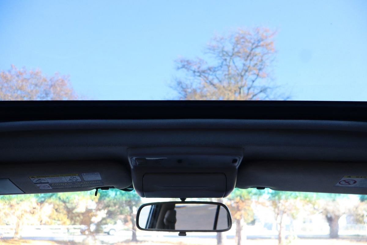 Used 2000 Toyota 4Runner SR5 w/ Upgrade Value Pkg 4 image 28