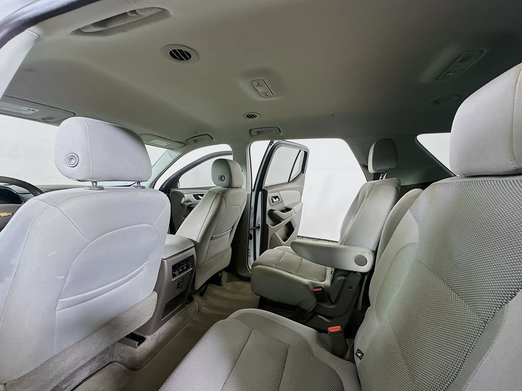 Used 2019 Chevrolet Traverse LT FWD image 14